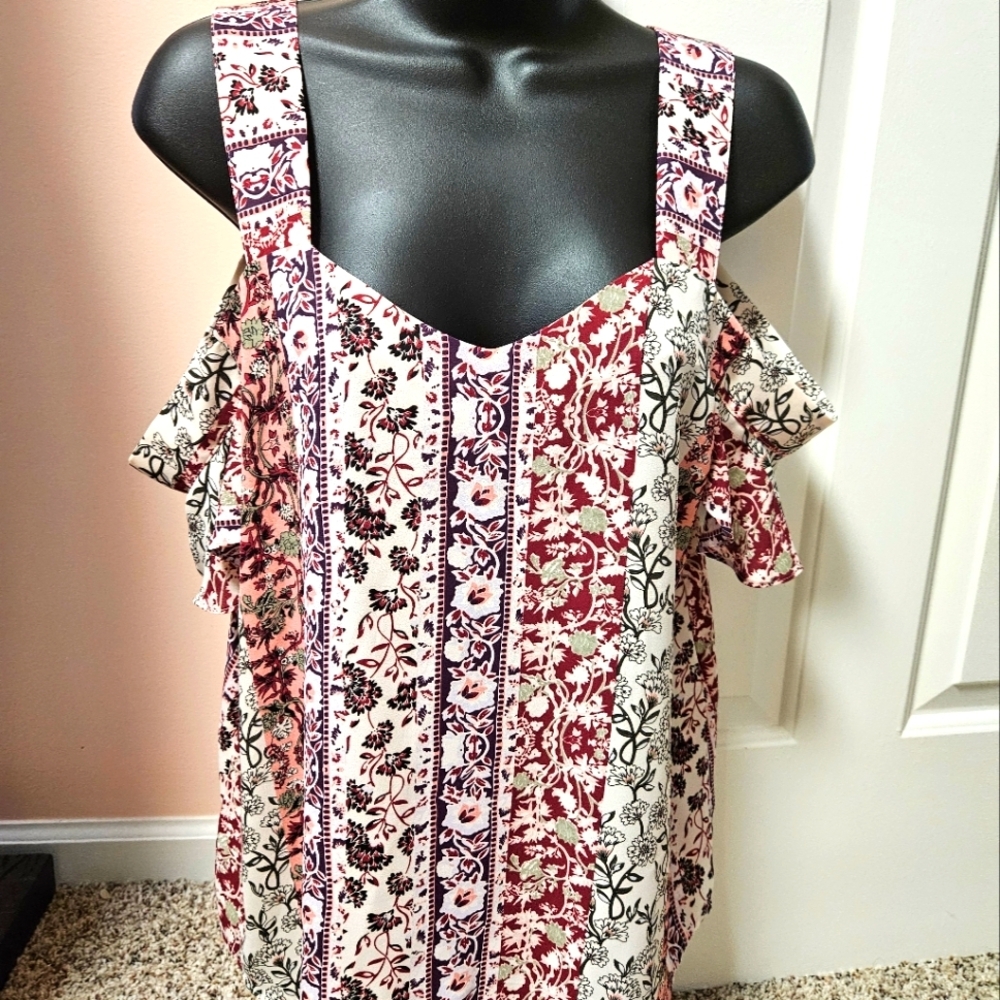 New York & Company Floral Cold Shoulder Top NWOT